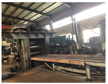 Large steel plate rolling mill